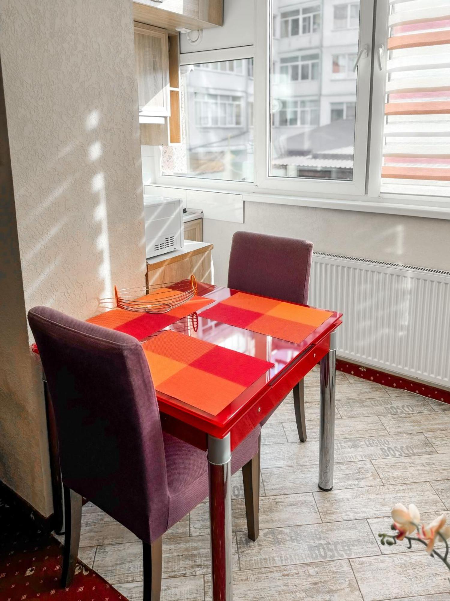 Apartments Deluxe Ivano-Frankivsk Eksteriør billede