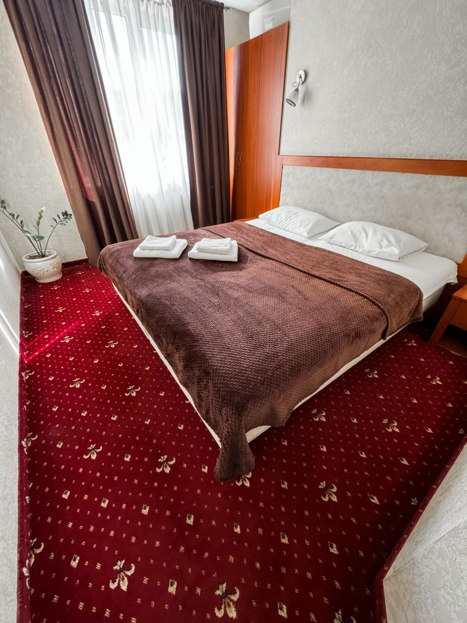 Apartments Deluxe Ivano-Frankivsk Eksteriør billede