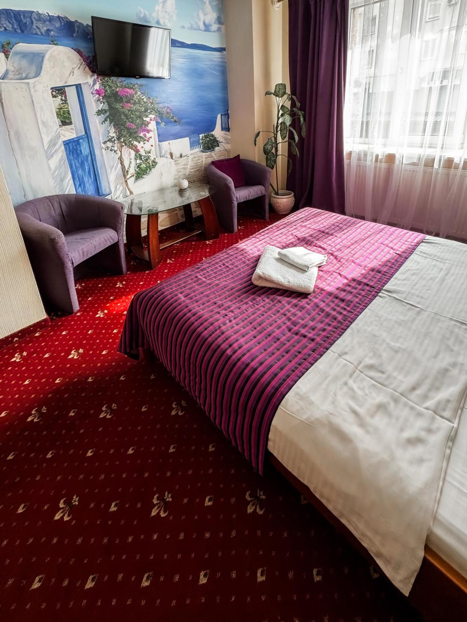 Apartments Deluxe Ivano-Frankivsk Eksteriør billede