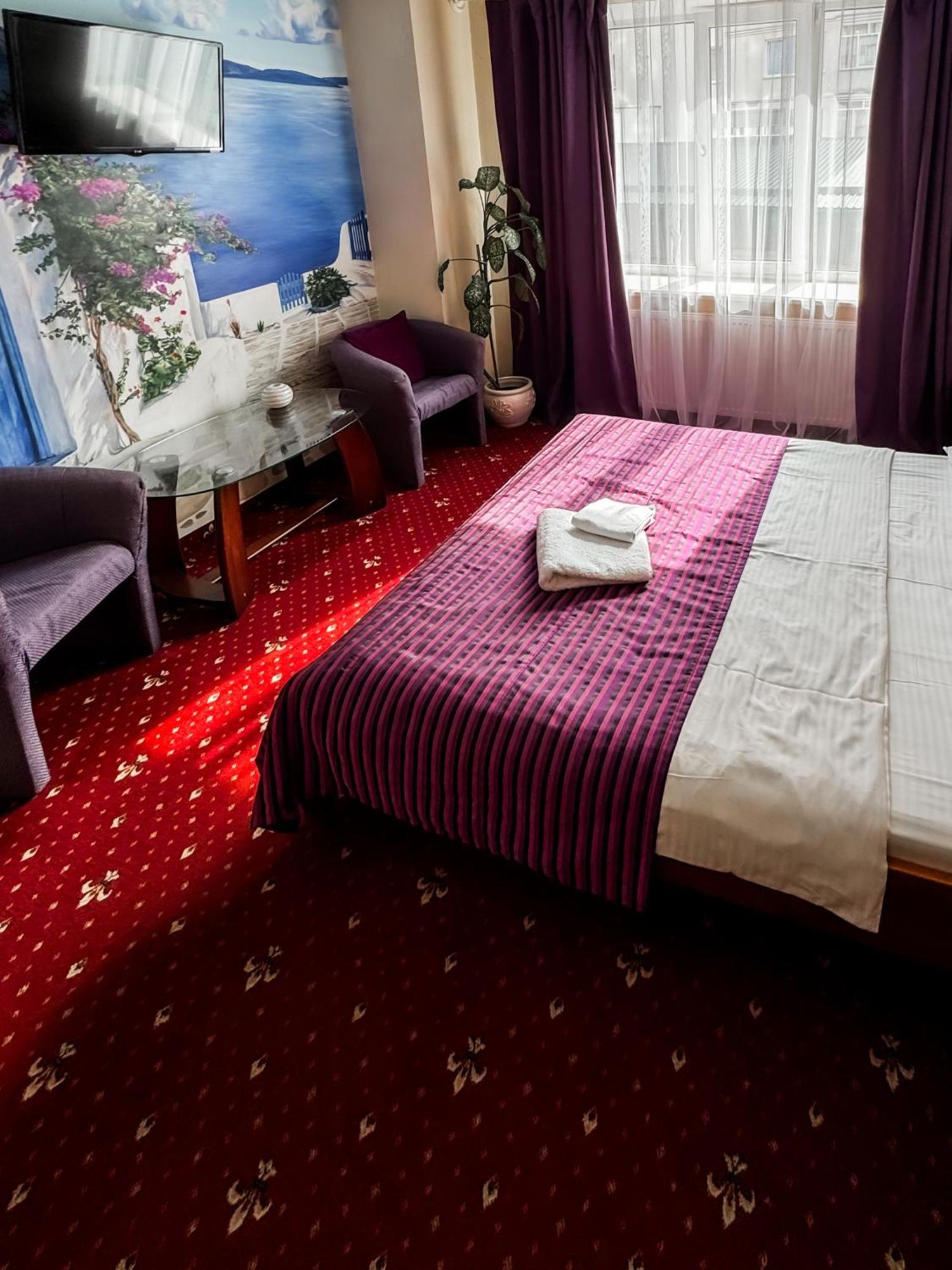 Apartments Deluxe Ivano-Frankivsk Eksteriør billede