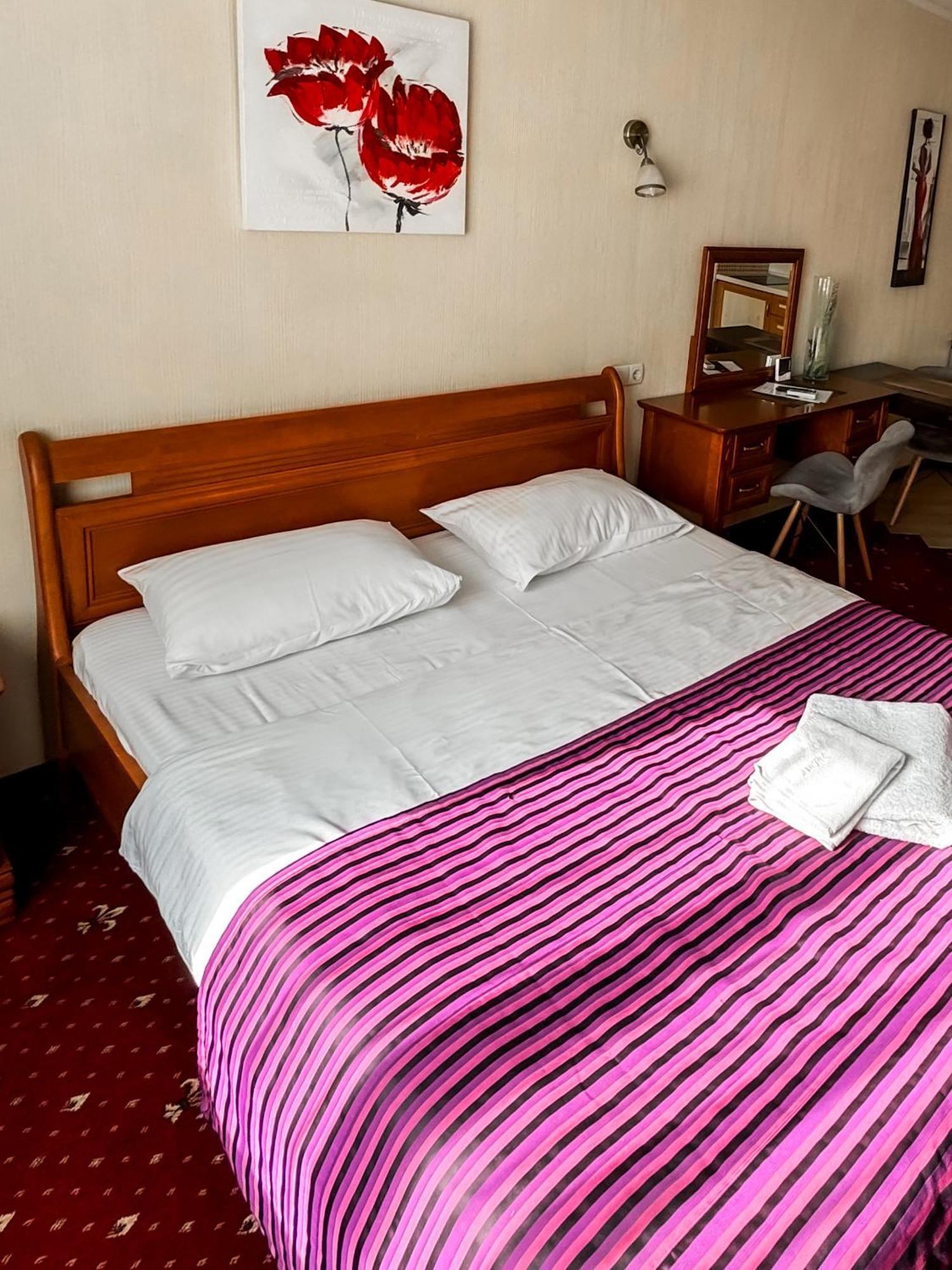 Apartments Deluxe Ivano-Frankivsk Eksteriør billede