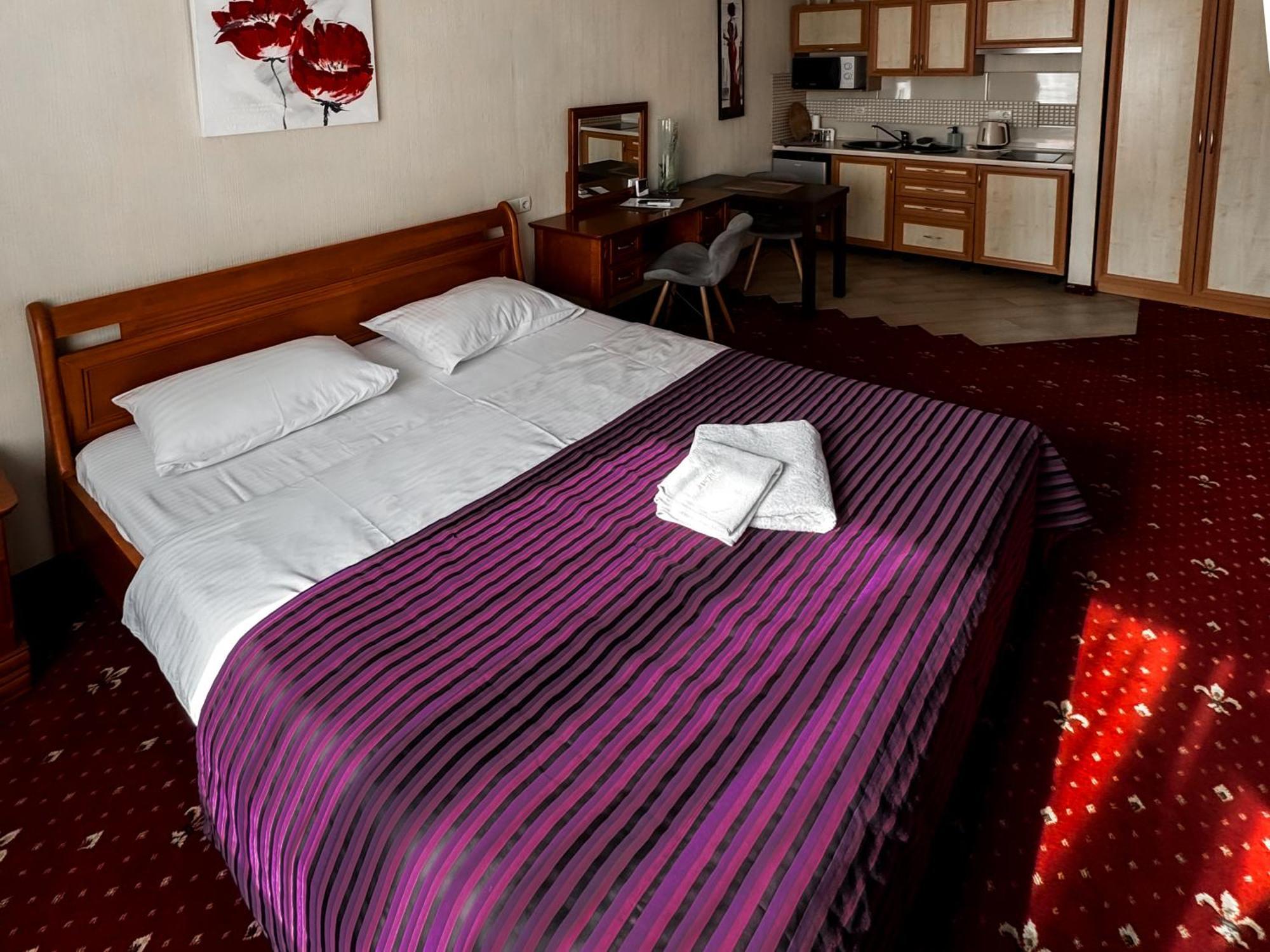 Apartments Deluxe Ivano-Frankivsk Eksteriør billede