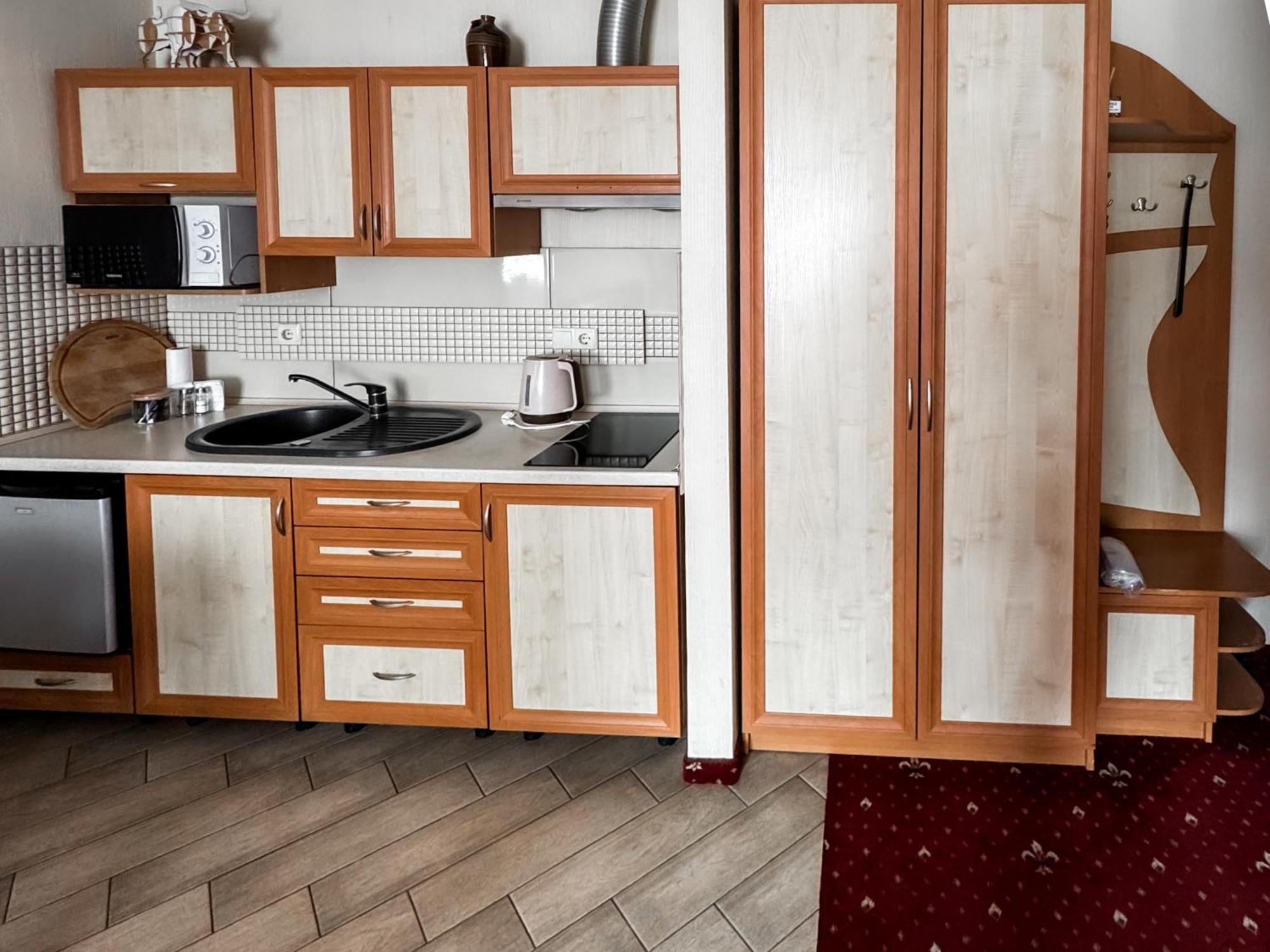 Apartments Deluxe Ivano-Frankivsk Eksteriør billede